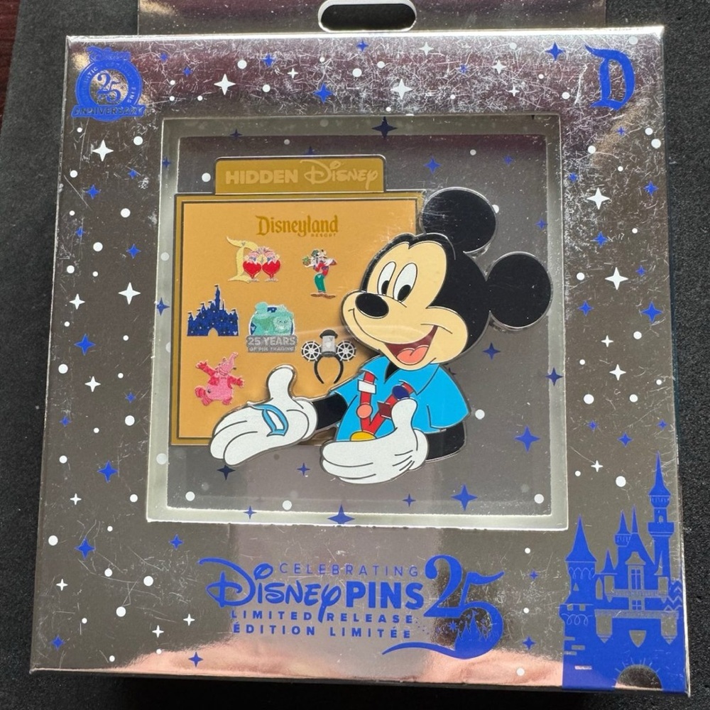 Disneyland Hidden Disney Mini Jumbo Mickey Mouse Pin